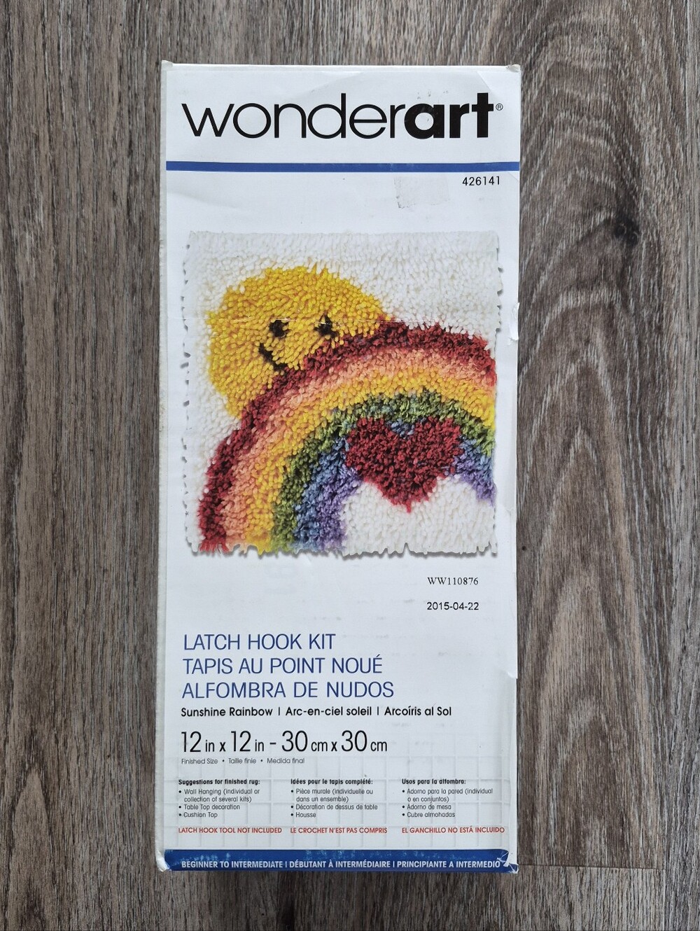 Wonderart Sunshine Rainbow Latch Hook Kit - Rainbow & Sun
